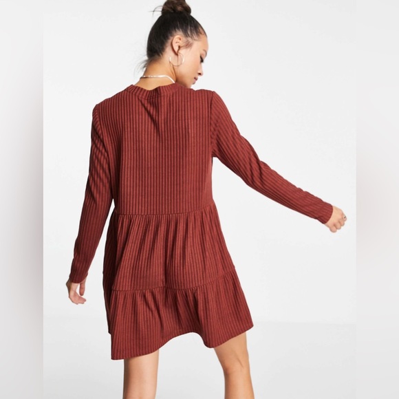 NWOT Topshop cut and sew tiered throw-on dress in rust - Size 4 / S - Picture 4 of 7